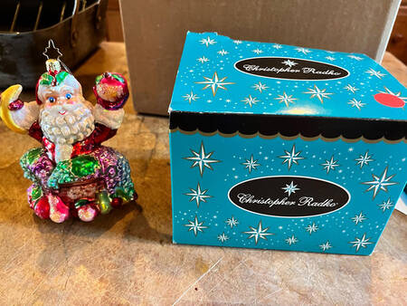 Diabetes Awareness Snack-A-Peel Santa - Boxed