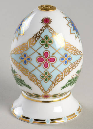 Eggs of the World Russian Egg - Boxed