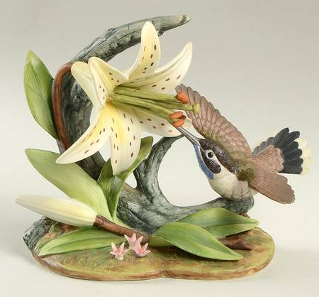Sadek Bird Figurines Blue Throated Hummingbird With Lilies - With Box Bx388