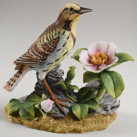 Sadek Bird Figurines Meadow Lark - Bx482 With Box