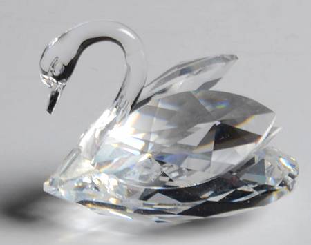 Beauties of the Lake Swan-Small-Faceted Bottom - Boxed