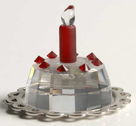 Swarovski Crystal Giftware Happy Birthday - No Box 625