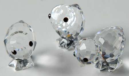 The Peaceful Countryside Chickens-Mini-Set Of 3 - With Box