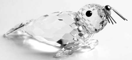 Kingdom of Ice and Snow Seal-Large-Silver Whiskers-Var 2 - No Box