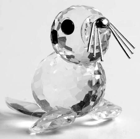 Kingdom of Ice and Snow Seal-Baby-Mini-Silver Whiskers-Var2 - Boxed