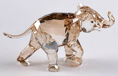 Collectors Society Figurines Young Elephant-Companion - No Box