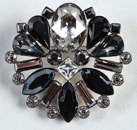 Brooches - Pins Triumphal Brooch - Boxed