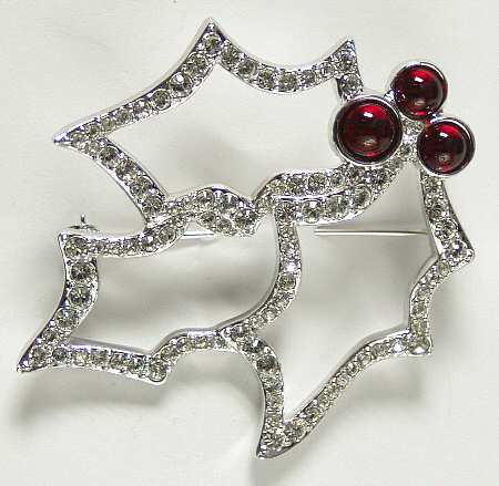 Christmas Brooches Holly Berries - No Box