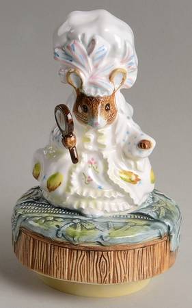 Beatrix Potter-Music Box Lady Mouse - No Box