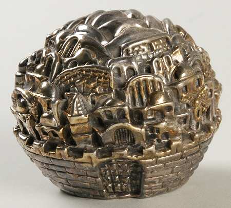 Sam Philipe Figurines Jerusalem Globe - No Box