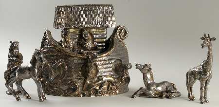 Sam Philipe Figurines Noah's Ark W/ Animals - No Box