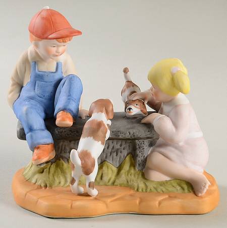 Paul Sebastian Figurines Girl And Boy With Dogs - No Box