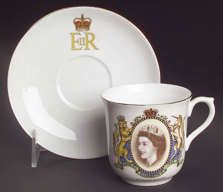 Shelley Royalty Giftware Elizabeth Ii Coronation Cup & Saucer - No Box