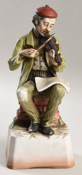 Shafford Figurines Violin Player-Musical - No Box