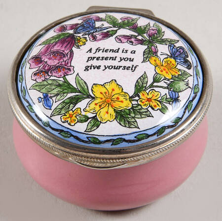Connoisseurs A Friend Is A Present You Give Yourself - No Box
