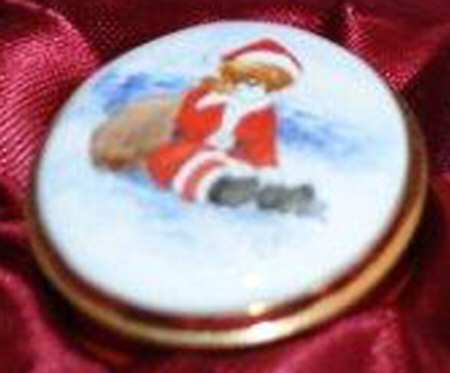 Connoisseurs Santa - Boxed