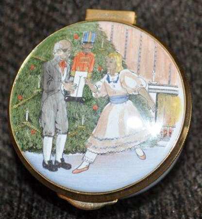 Connoisseurs Nutcracker - No Box