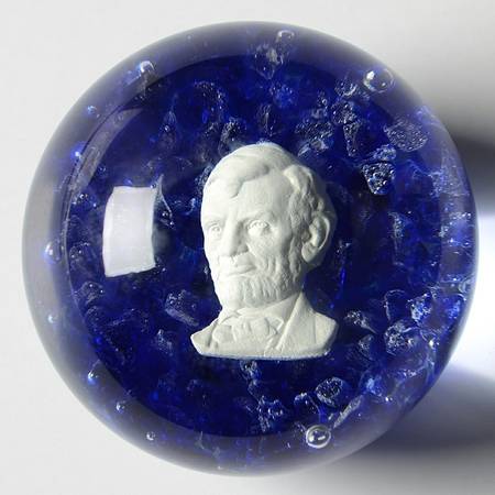 Paperweight Lincoln-Assassinated President - No Box