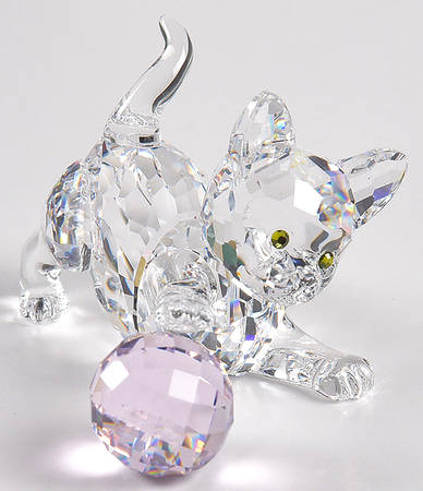 The Peaceful Countryside Kitten-With Pink Crystal Ball-Set Of 2 - No Box