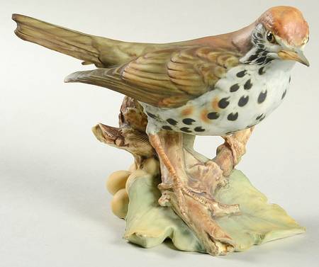Tay Figurine Wood Thrush - No Box