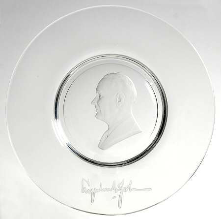Presidential Plates by US Historical Society