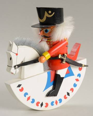 Seiffener Nutcrackers Cavalryman - No Box
