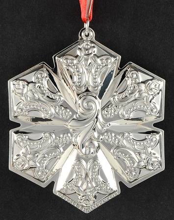 Grande Baroque Snowflake 2018 Snowflake - 3 3/4 Ht - Boxed