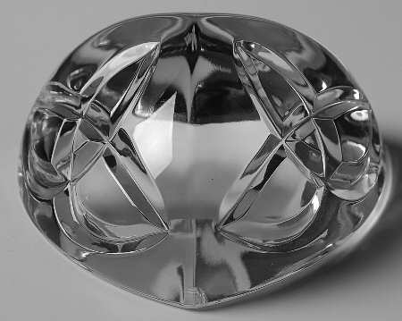 Waterford Crystal Paperweight Trinity Knot - Boxed