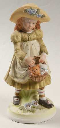 Holly Hobbie-Figurine Girl With Kittens - No Box