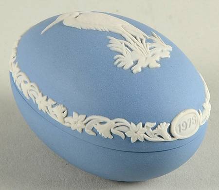 Easter Egg-Jasperware The Heron - Boxed