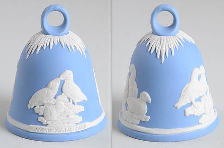 New Years-Bell-Jasperware Puffin - No Box