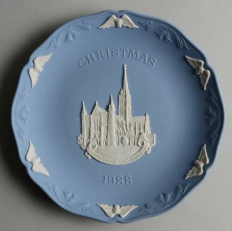Cathedrals-Christmas Plates Salisbury Cathedral - No Box