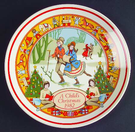 Childs Christmas Plate-Queensware Skaters - Boxed