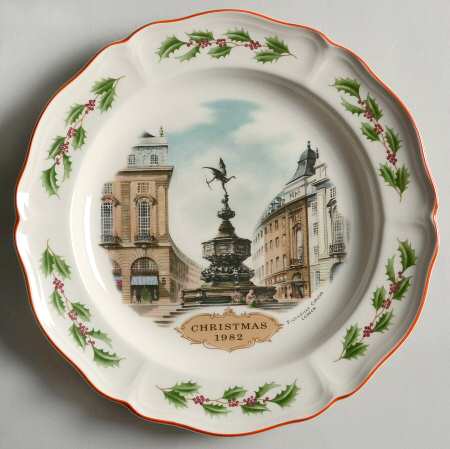 Christmas-Queen's Ware Picadilly Circus - Boxed