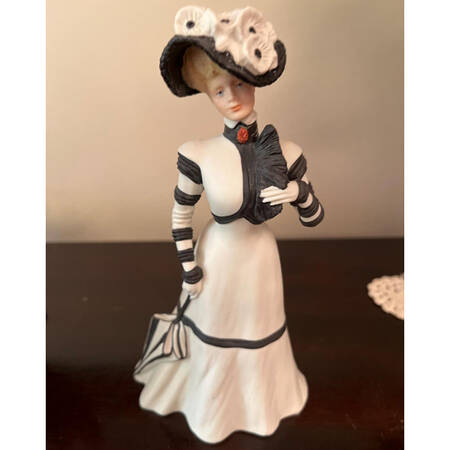 Hyde Park Amelia - Boxed