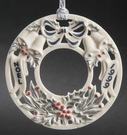 Noel Wreath 1999 - No Box
