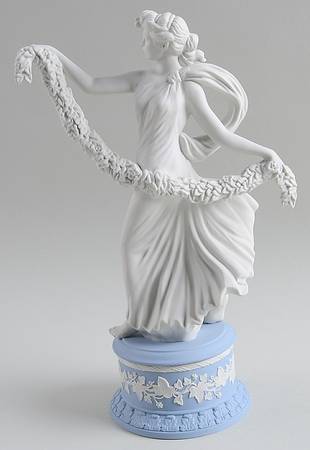 Dancing Hours Laurel Garland - No Box
