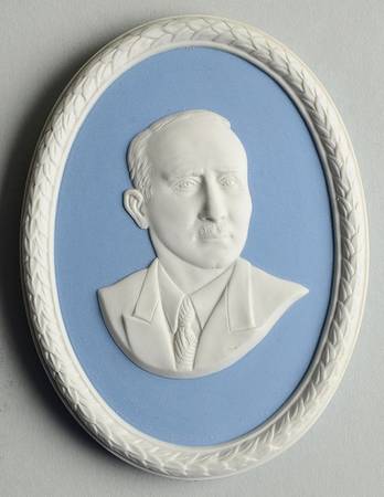 Jasperware Plaque-Personalities Benno F. Strauss-1873-1944 - Boxed