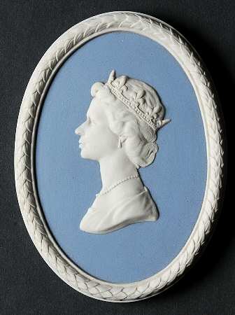 Jasperware Plaque-Personalities Queen Elizabeth Ii - No Box