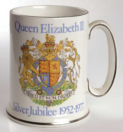 Wood & Sons Royalty Giftware Elizabeth Ii-Silver Jubilee Tankard - No Box