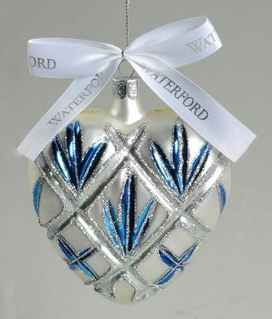 Blue and White Holiday Heirloom Lismore Heart-Blue - Boxed