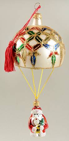 Holiday Heirloom Santa Ornaments Santa's Balloon Ride - Boxed
