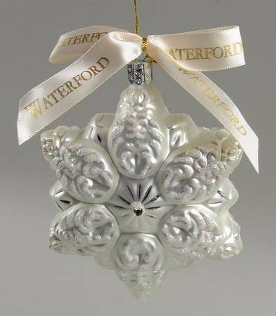 Winter Wonderland Classic Snowflake 1st. Edition - No Box