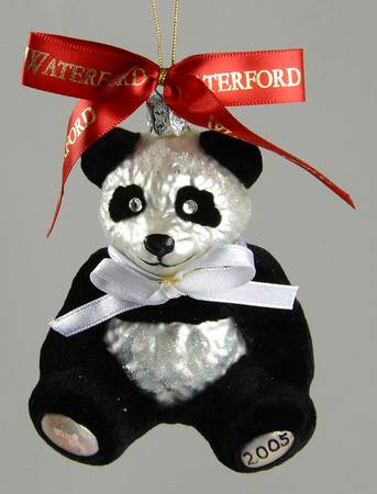 Holiday Heirlooms Ornaments Panda - No Box