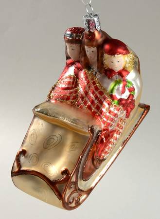 Holiday Heirlooms Ornaments Three Girls In Sleigh-Plaid Blanket - No Box