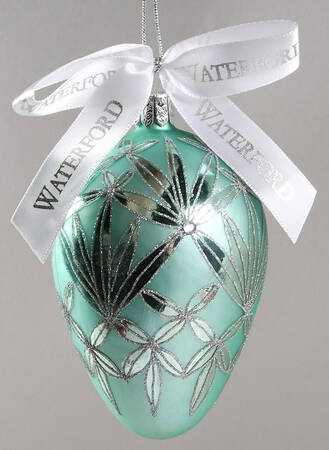Snow Crystals-Holiday Heirloom Majestic Avoca Egg - No Box