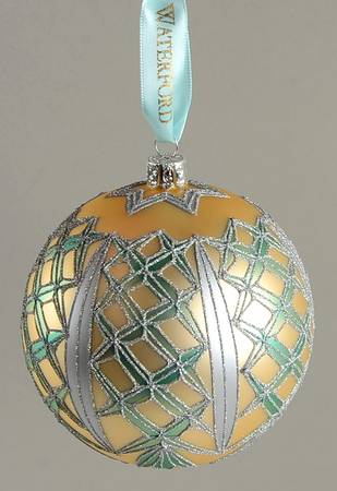 Snow Crystals-Holiday Heirloom Kilbarry Ball - No Box