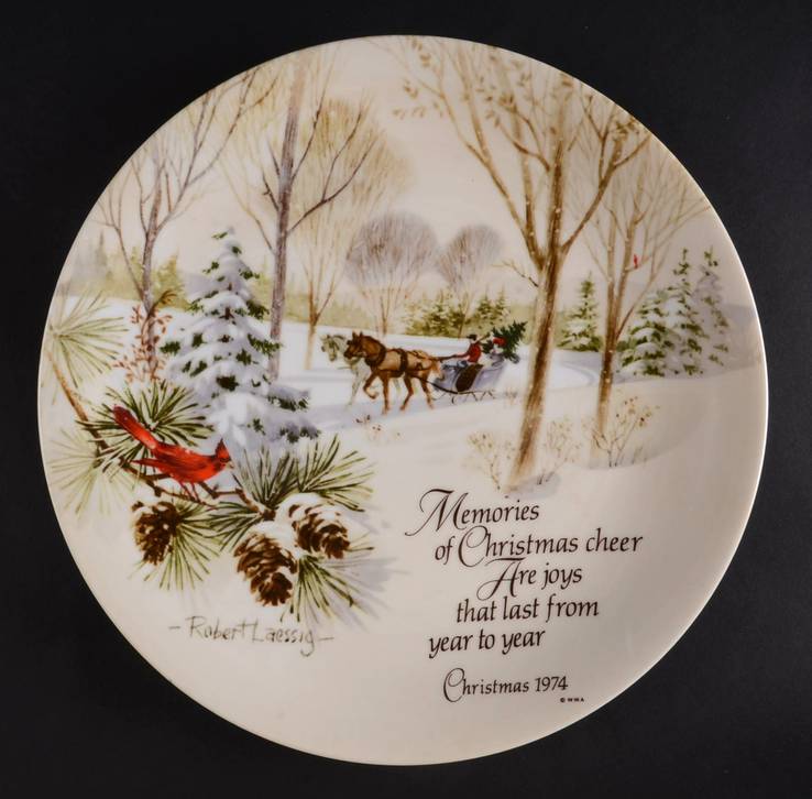 Winterscene Series Memories Of Christmas - No Box