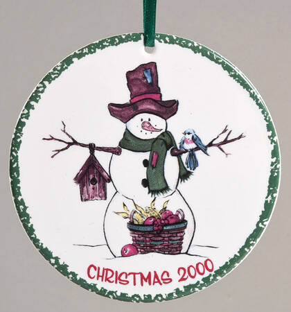 Miniature Plate Ornaments The Snowman's Gift - No Box
