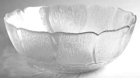Fleur 9" Round Bowl